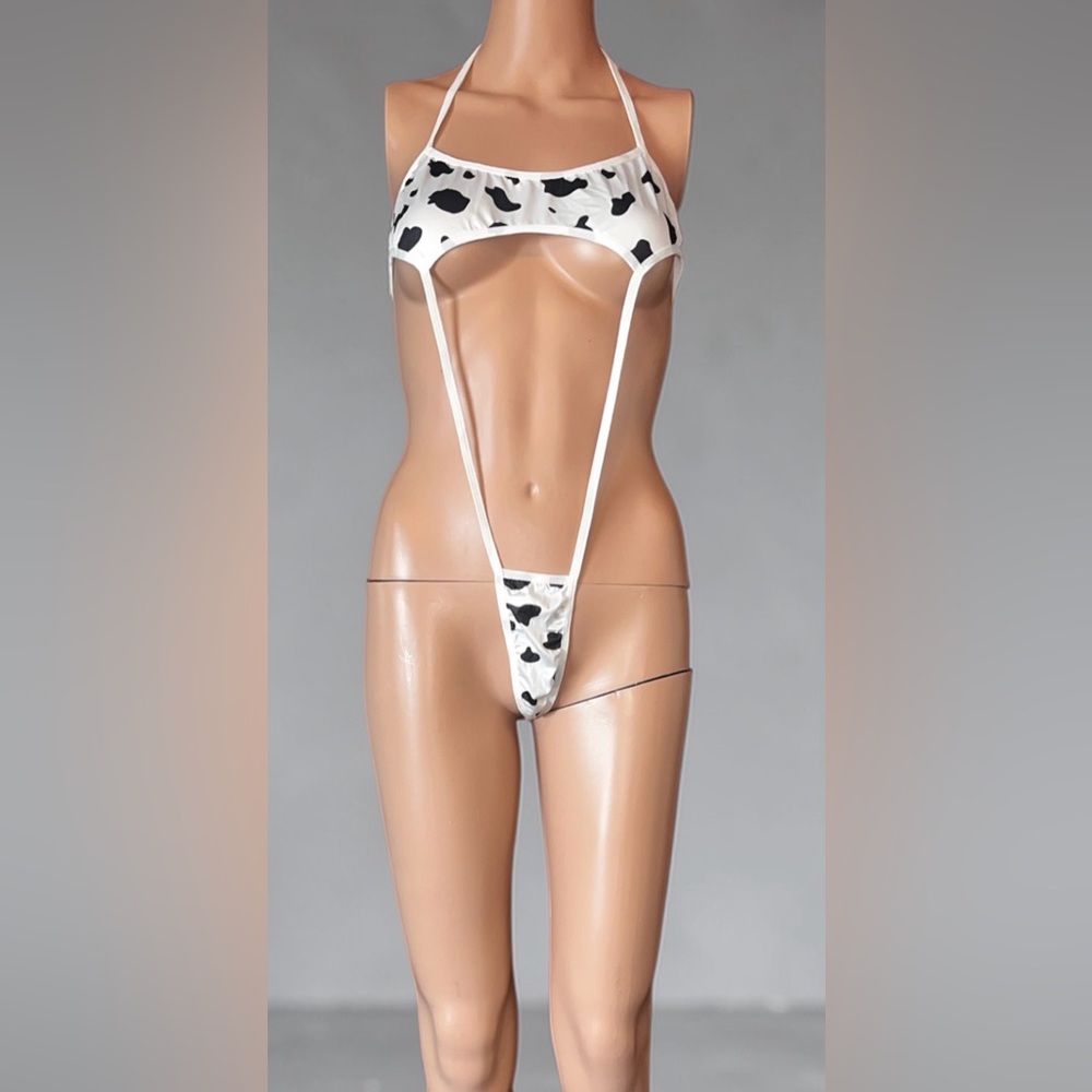 Stylish Black and White Halter Bodysuit - Picture 6 of 12